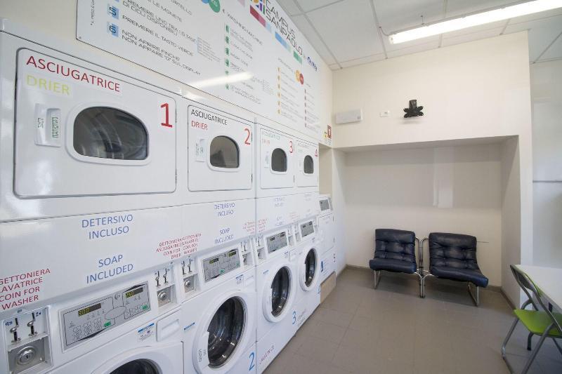 Hotel Campus Sanpaolo トリノ エクステリア 写真