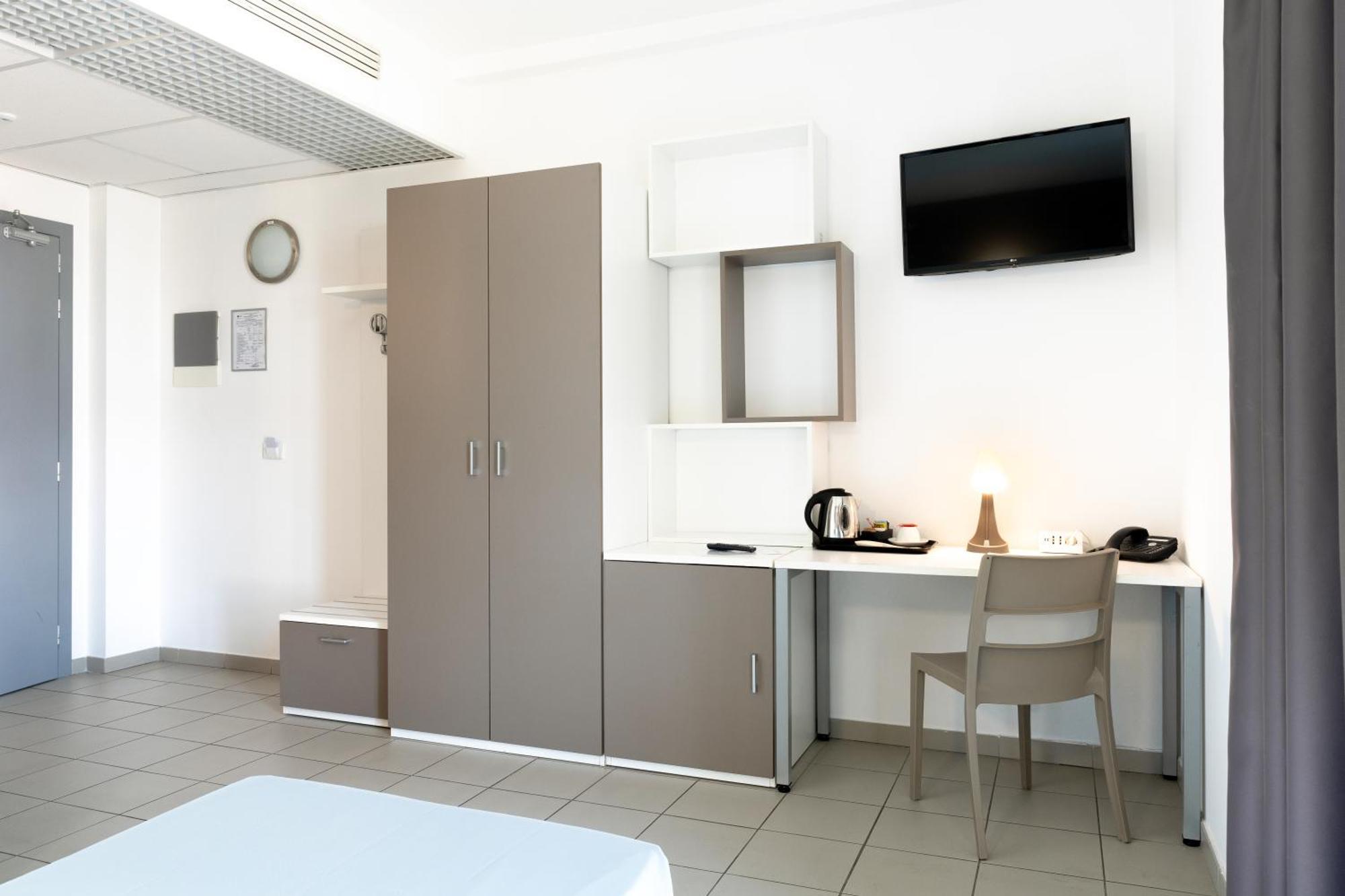 Hotel Campus Sanpaolo トリノ エクステリア 写真