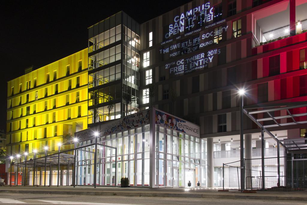 Hotel Campus Sanpaolo トリノ エクステリア 写真